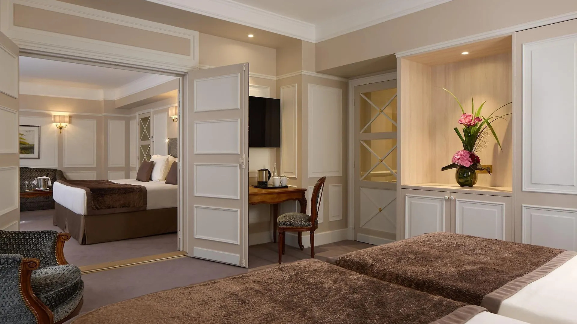 Majestic - Champs Elysees Hotel 5*